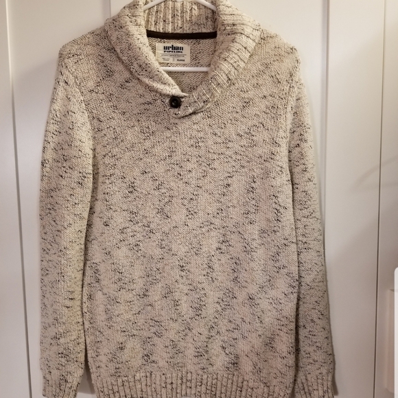 Vintage Urban Pipeline, Men's Tan Button-Neck Knit Sweater,  XL - Picture 2 of 8